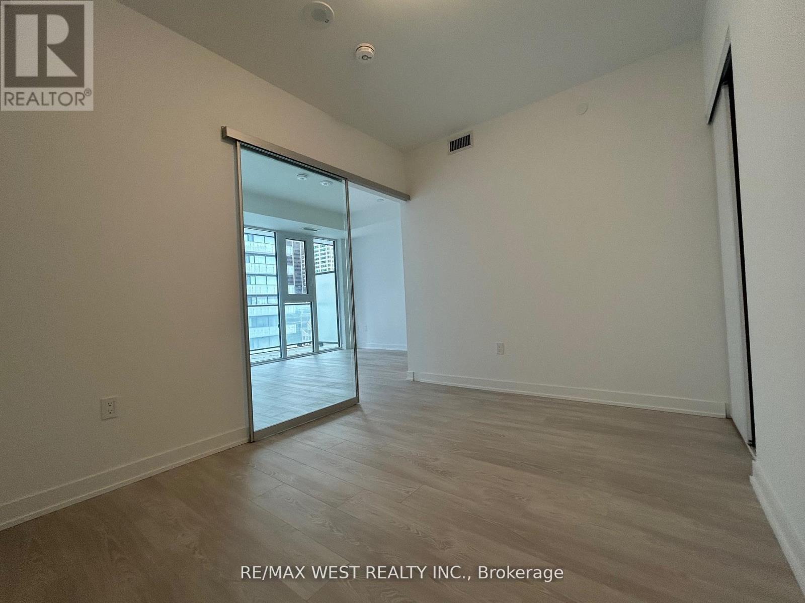 2311 - 634 Church Street, Toronto, Ontario  M4Y 2G3 - Photo 5 - C12851536