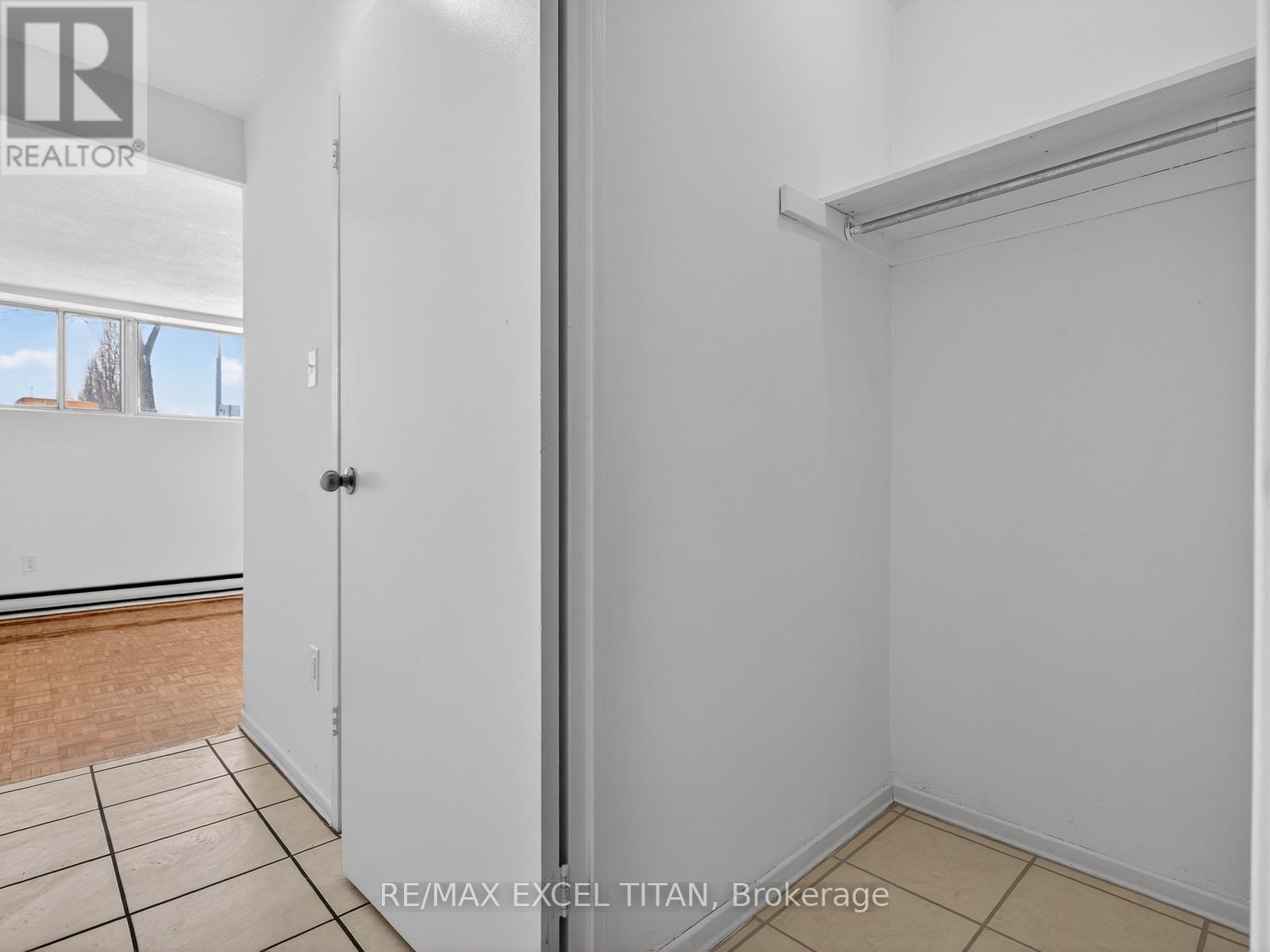 G2 - 1042 Sheppard Avenue W, Toronto, Ontario  M3H 2T6 - Photo 15 - C12851564