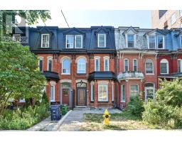 79 SULLIVAN STREET, Toronto, Ontario