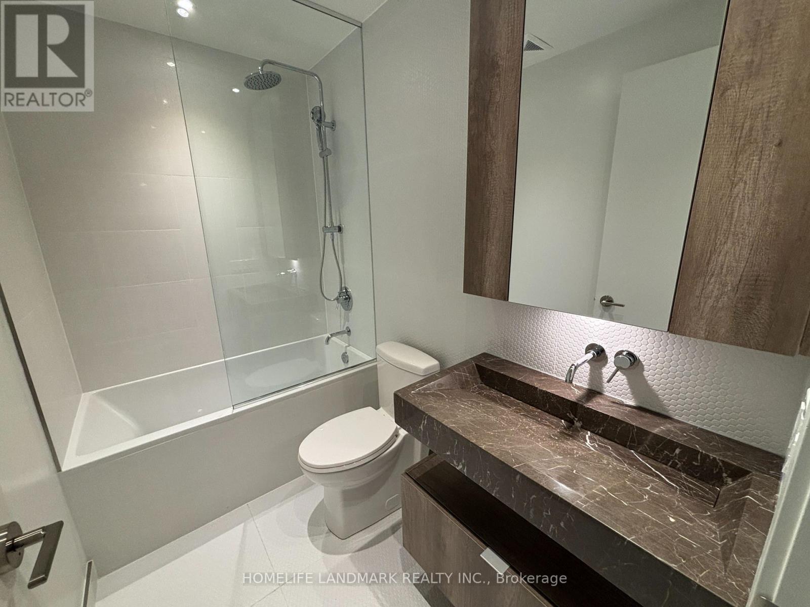 1614 - 11 Yorkville Avenue, Toronto, Ontario  M4W 0B7 - Photo 7 - C12851582