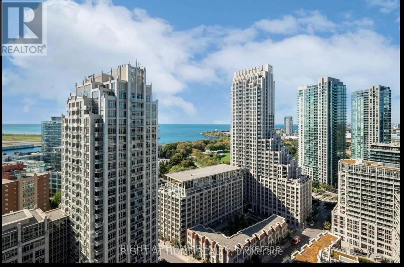 Uph02 - 38 Iannuzzi Street, Toronto, Ontario  M5V 0S2 - Photo 14 - C12851672