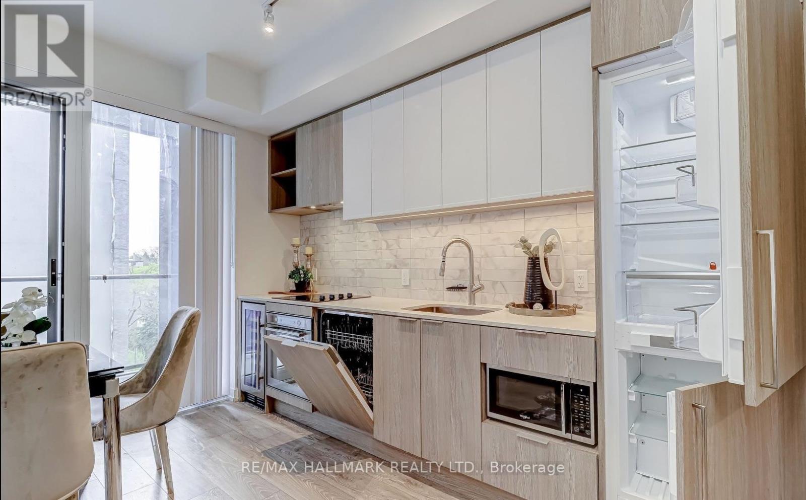 601 - 2020 Bathurst Street, Toronto, Ontario  M5P 0A6 - Photo 12 - C12851712