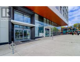 601 - 2020 BATHURST STREET, Toronto, Ontario