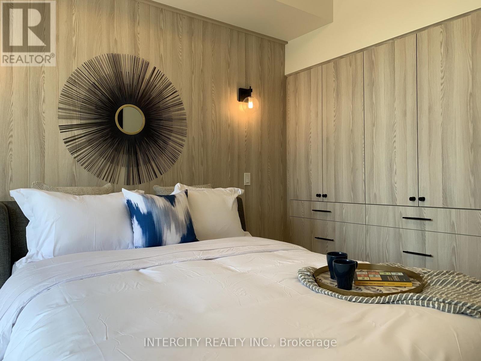 2516 - 330 Richmond Street W, Toronto, Ontario  M5V 1X2 - Photo 16 - C12851736