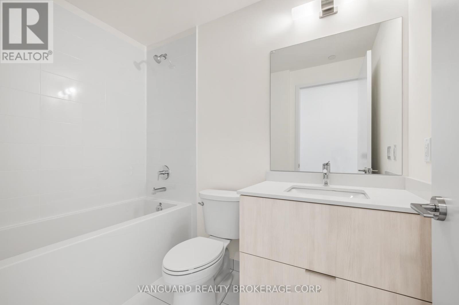 1131 - 2 David Eyer Road, Richmond Hill, Ontario  L4S 0N5 - Photo 18 - N12851466