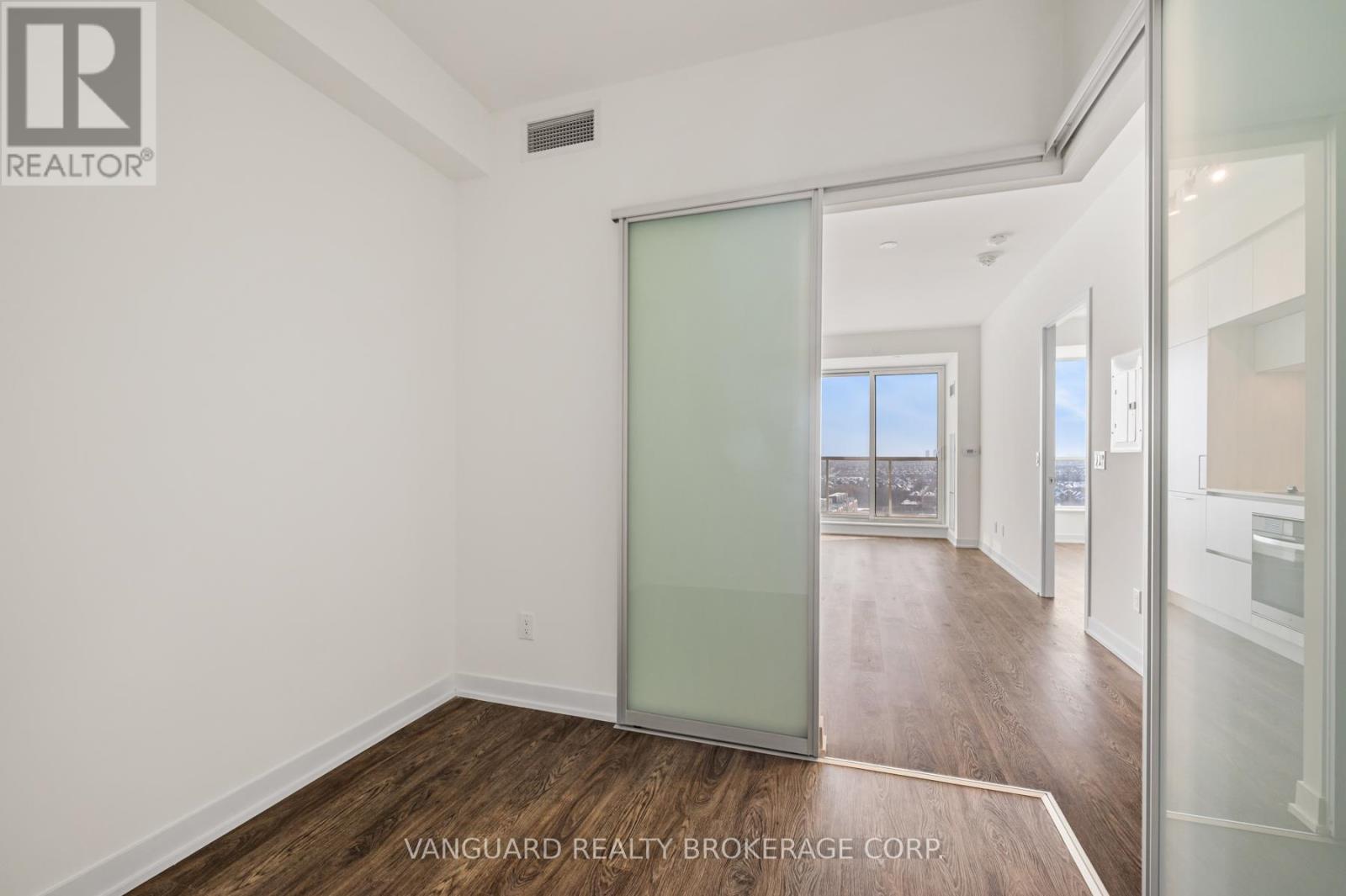 1131 - 2 David Eyer Road, Richmond Hill, Ontario  L4S 0N5 - Photo 20 - N12851466