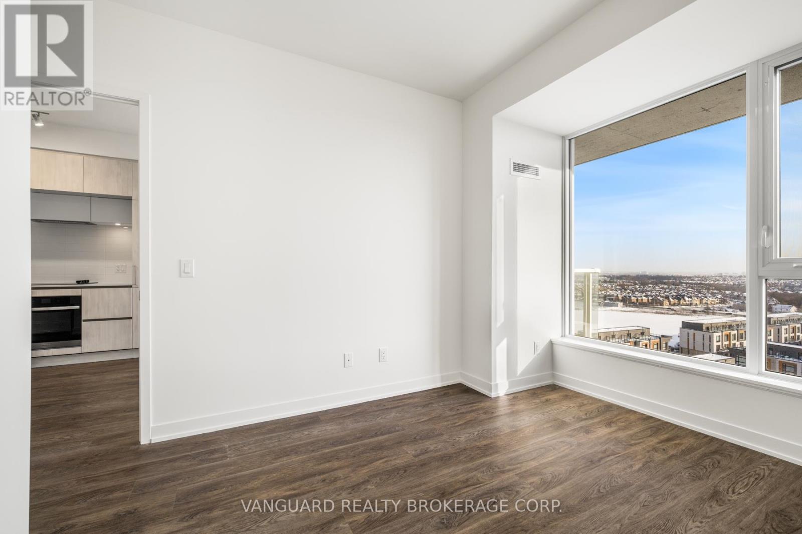 1231 - 2 David Eyer Road, Richmond Hill, Ontario  L4S 0N5 - Photo 18 - N12851492