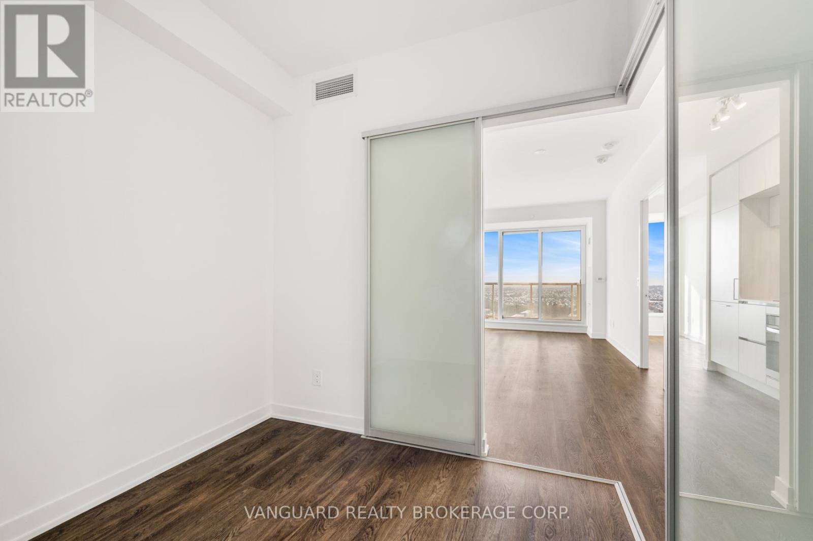 1231 - 2 David Eyer Road, Richmond Hill, Ontario  L4S 0N5 - Photo 24 - N12851492