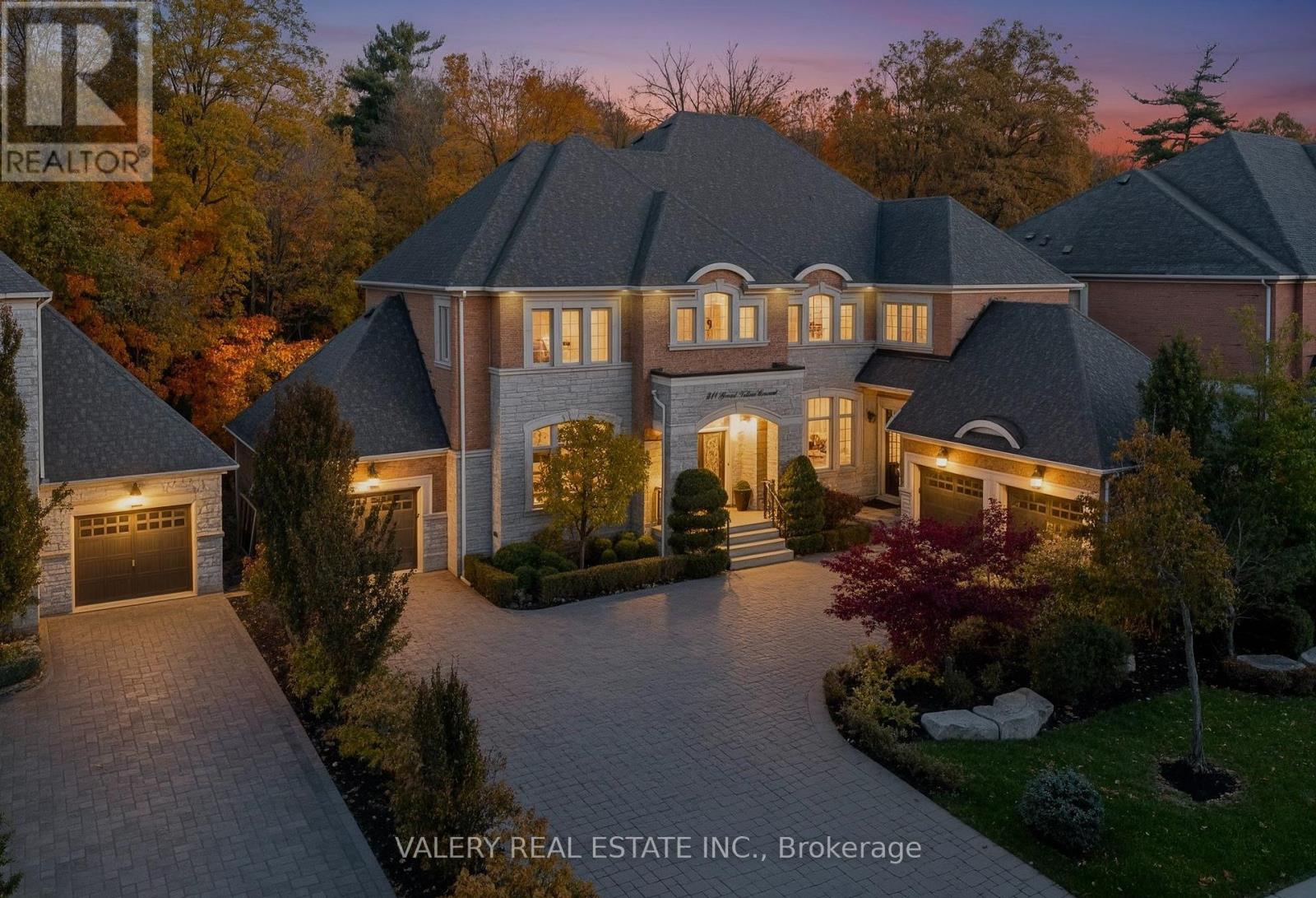 211 Grand Vellore Crescent, Vaughan, Ontario  L4H 0N9 - Photo 3 - N12851514