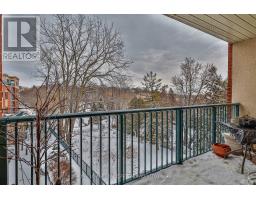 303 - 33 WALLACE STREET, Vaughan, Ontario