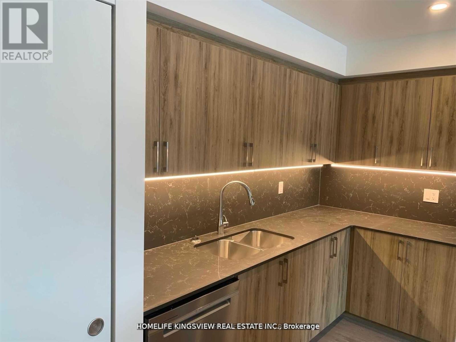 911 - 58 Lakeside Terrace, Barrie, Ontario  L4M 0H9 - Photo 4 - S12851566