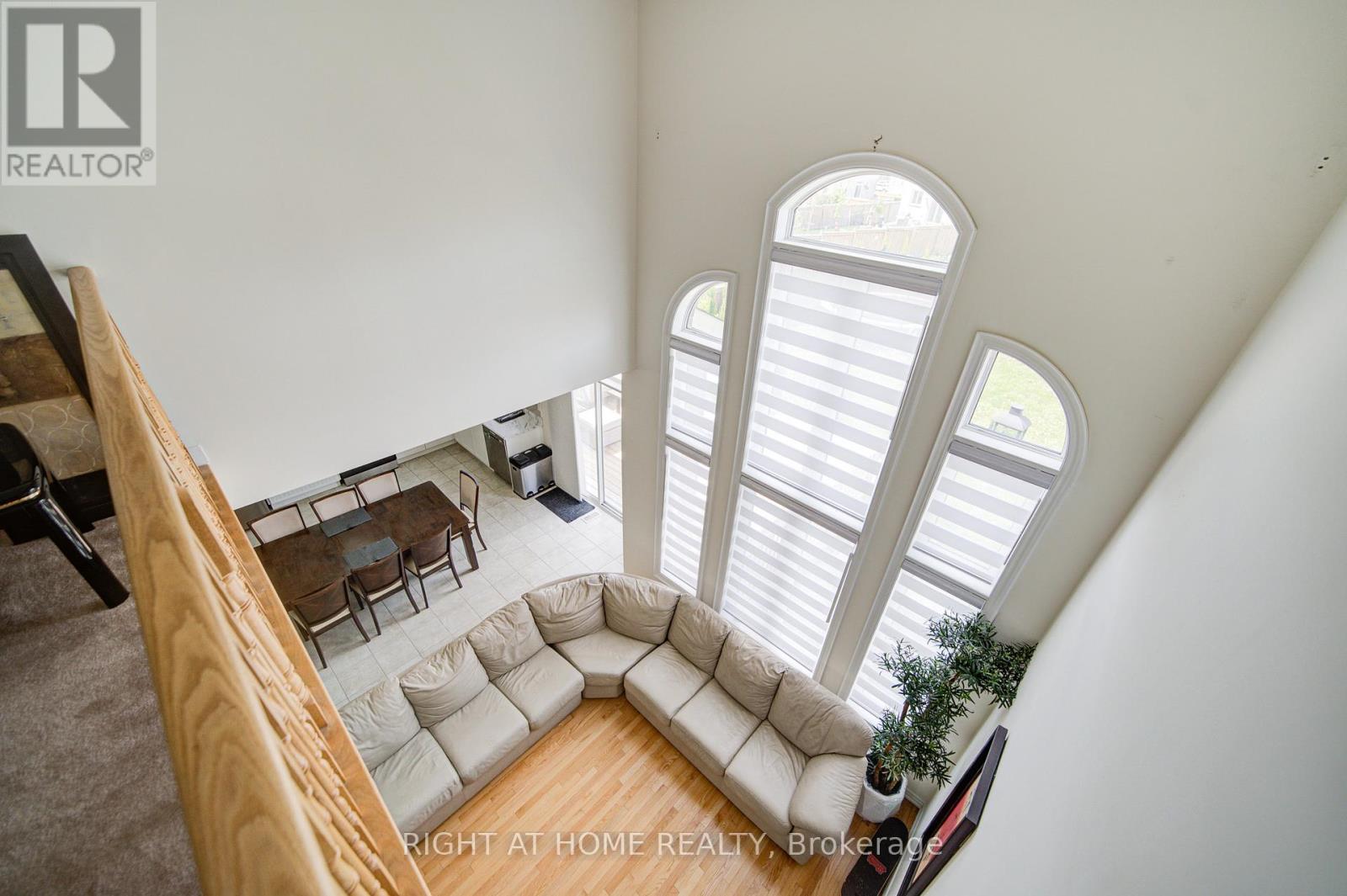 26 Pearl Street, Wasaga Beach, Ontario  L9Z 1J6 - Photo 21 - S12851576