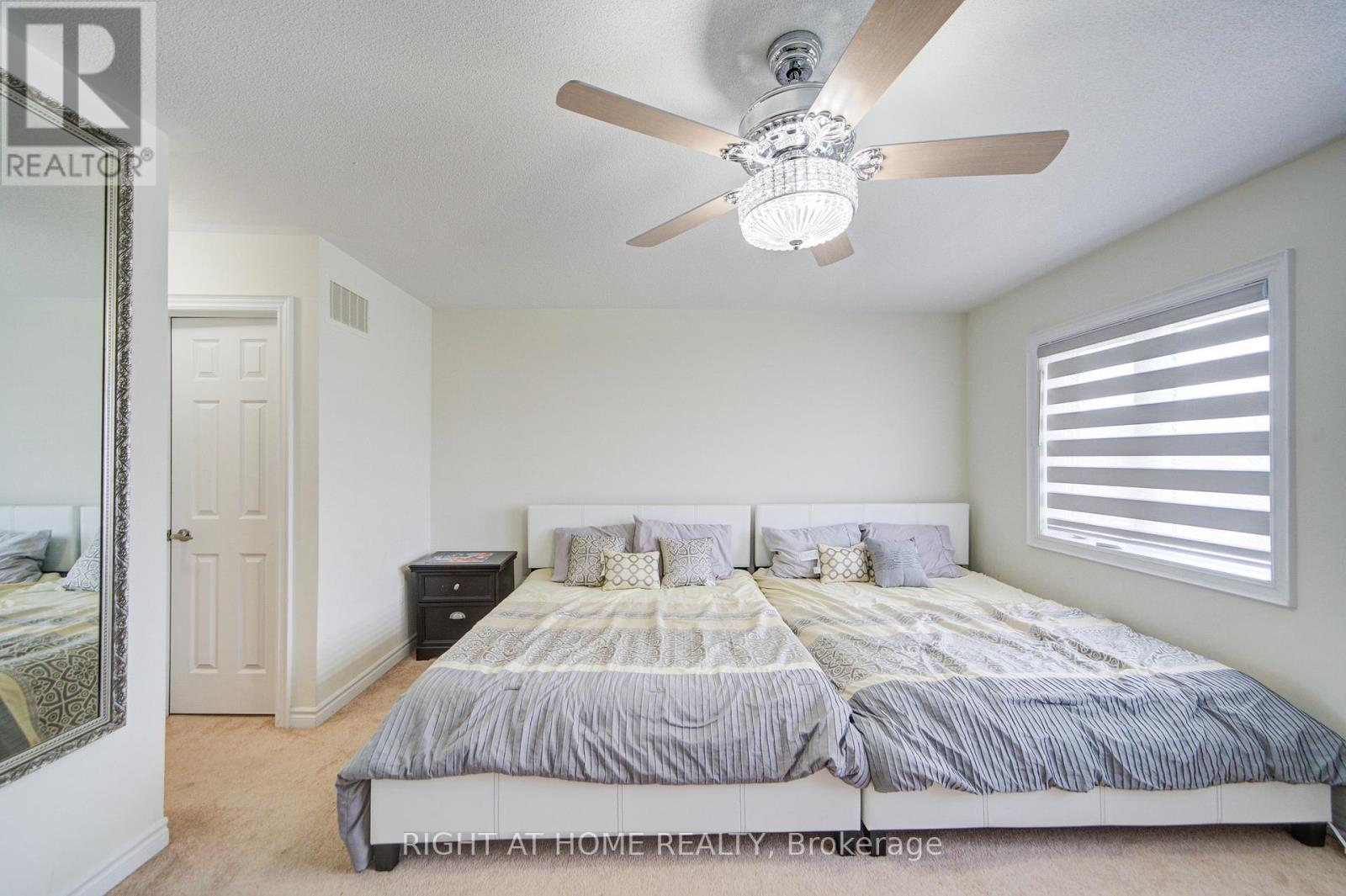 26 Pearl Street, Wasaga Beach, Ontario  L9Z 1J6 - Photo 24 - S12851576