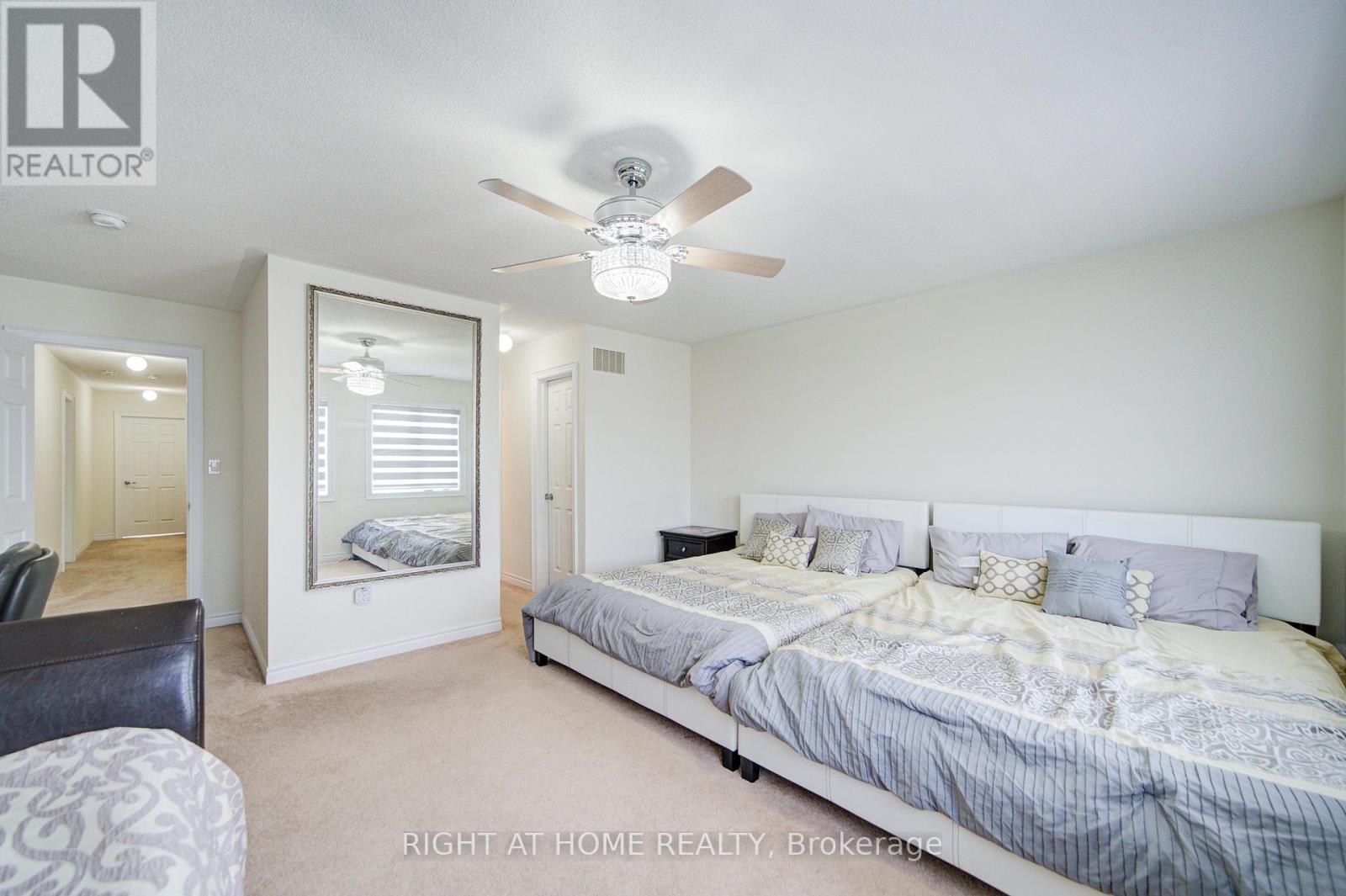 26 Pearl Street, Wasaga Beach, Ontario  L9Z 1J6 - Photo 25 - S12851576