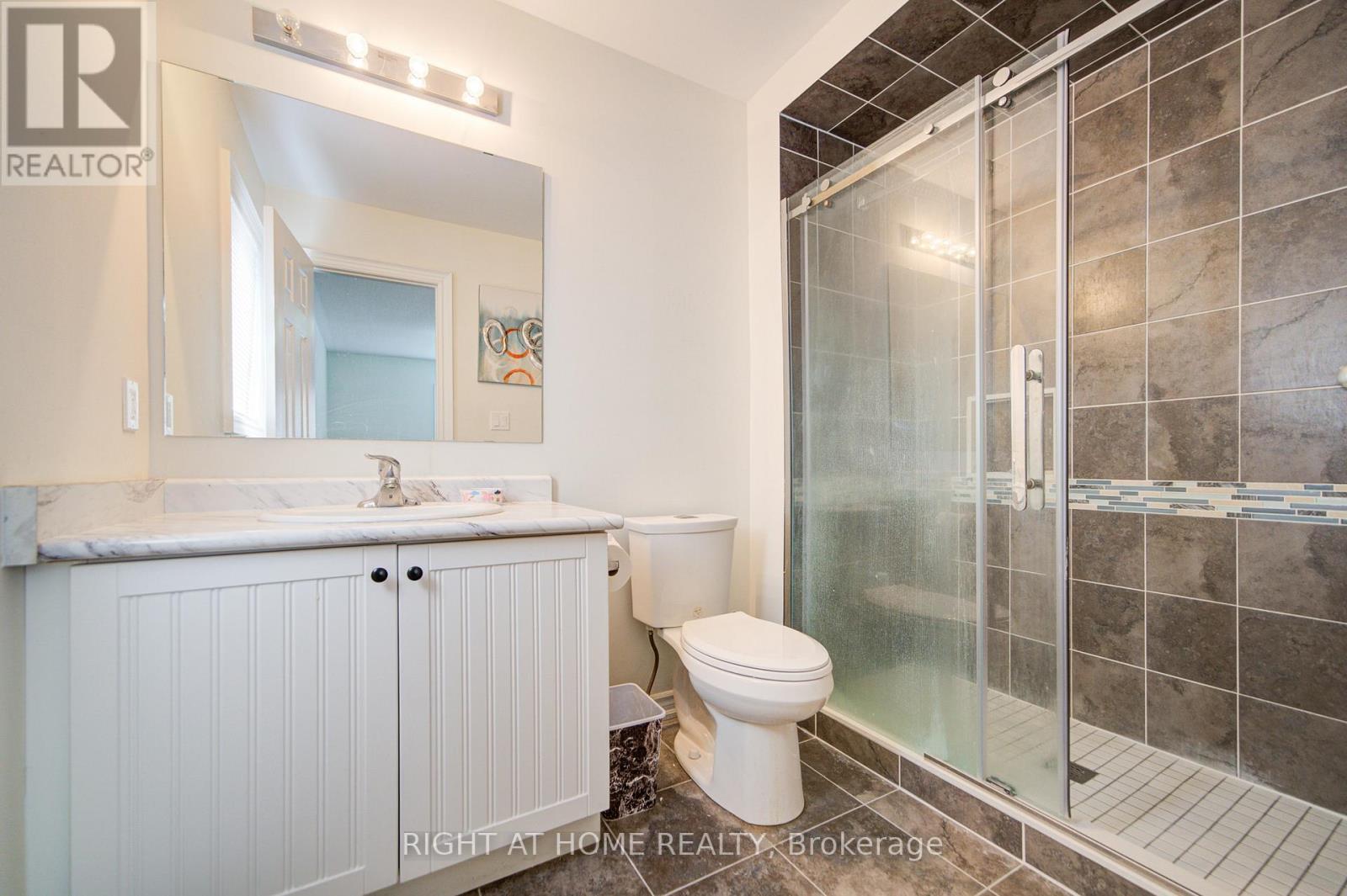 26 Pearl Street, Wasaga Beach, Ontario  L9Z 1J6 - Photo 39 - S12851576