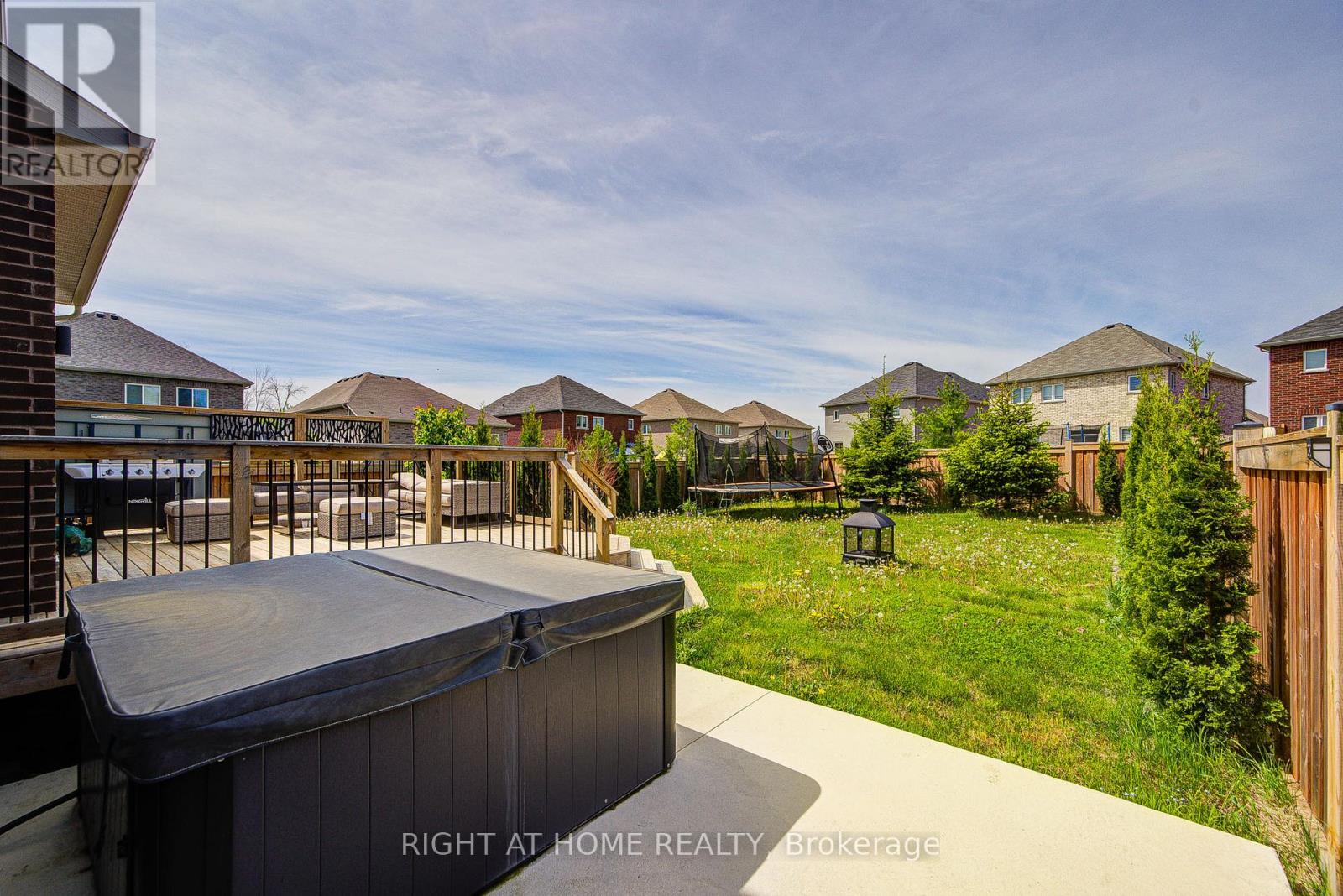 26 Pearl Street, Wasaga Beach, Ontario  L9Z 1J6 - Photo 43 - S12851576