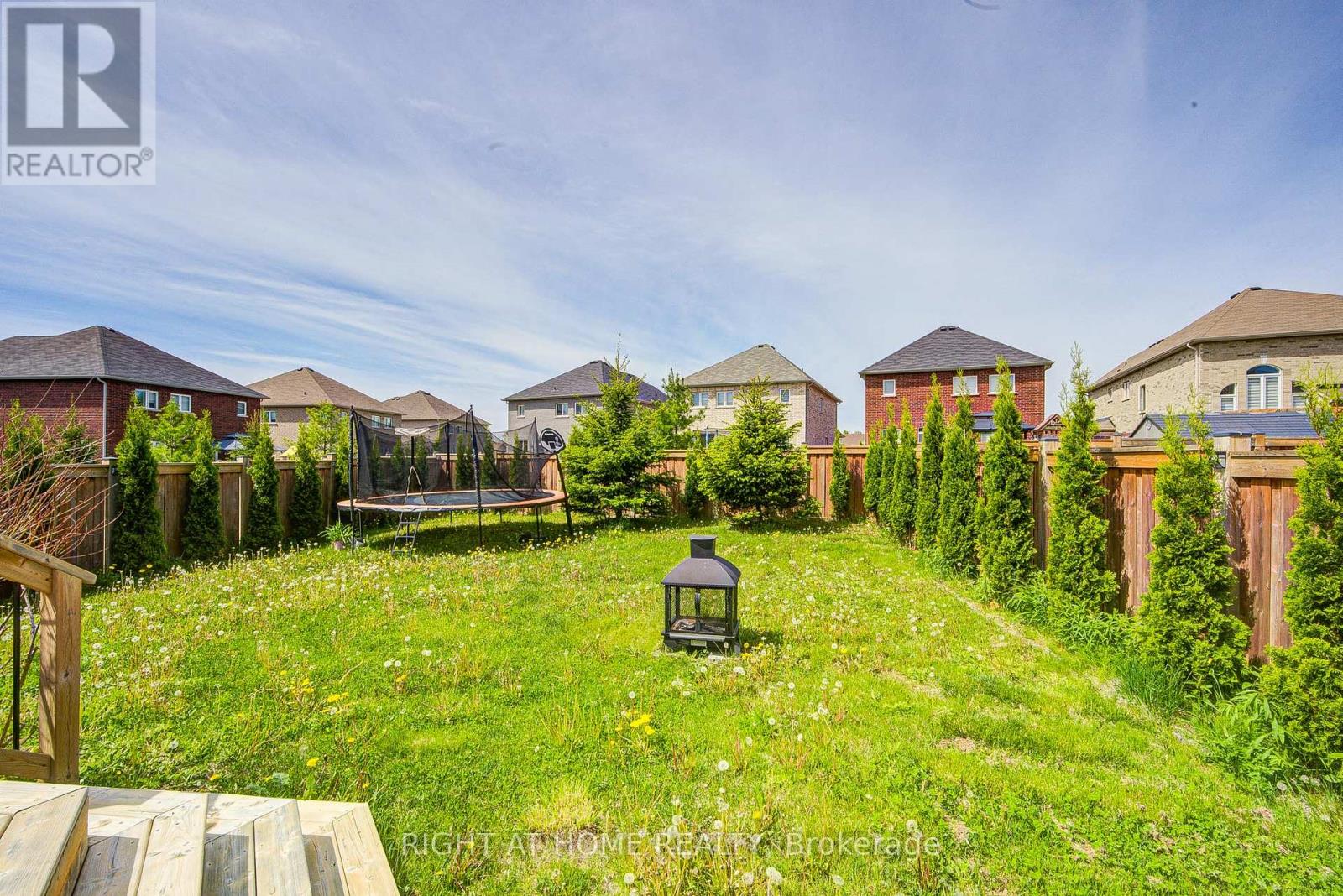 26 Pearl Street, Wasaga Beach, Ontario  L9Z 1J6 - Photo 44 - S12851576