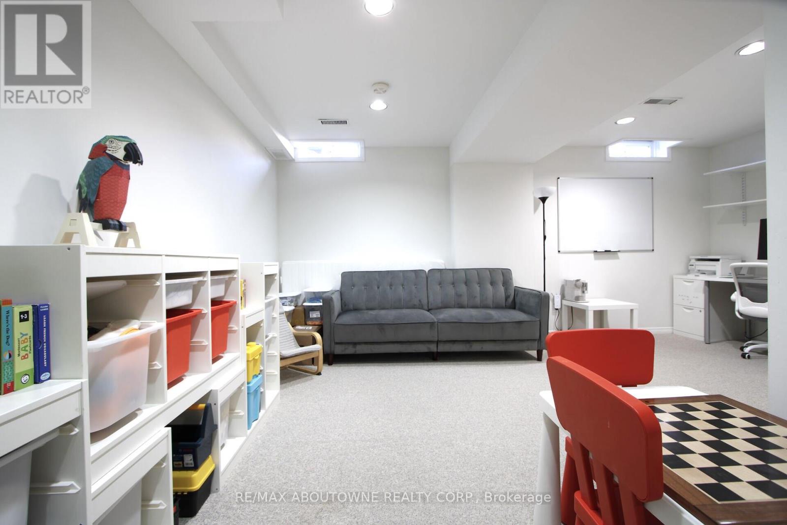 3845 Cedar Hedge Rise, Mississauga, Ontario  L5N 6X2 - Photo 26 - W12841434