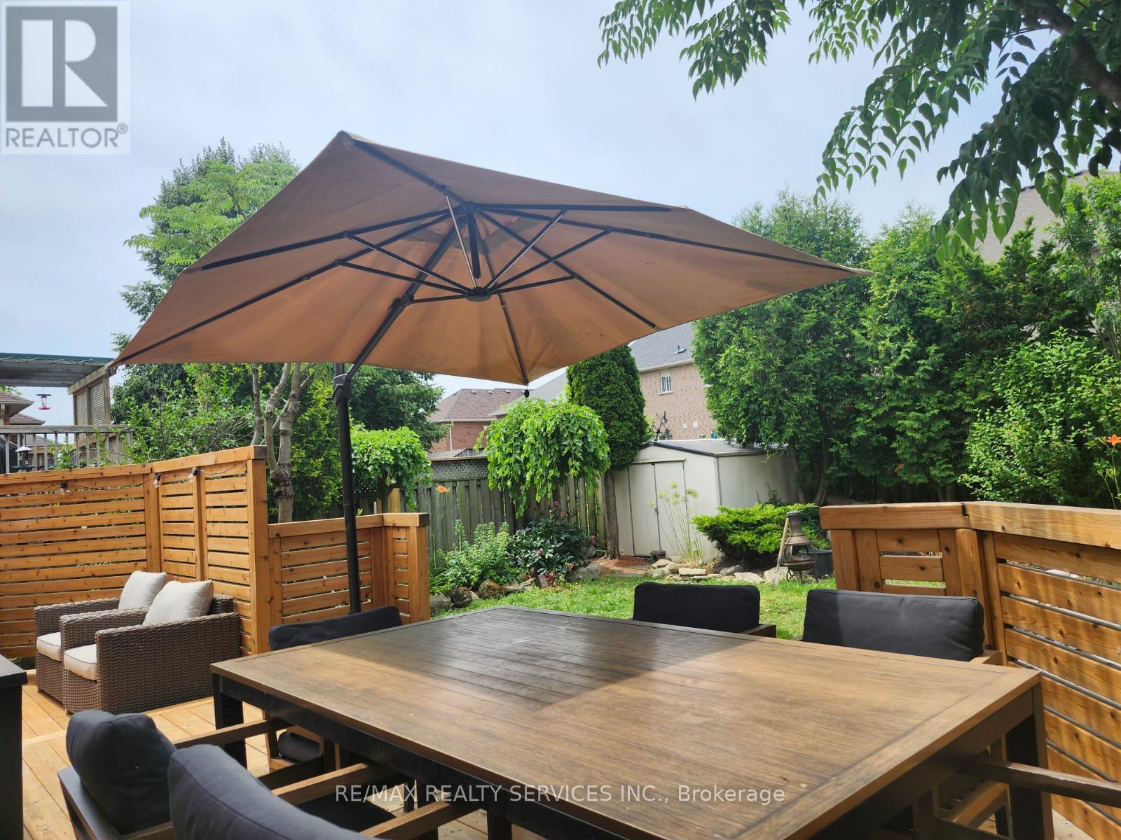 8 Bradwick Court, Caledon, Ontario  L7C 1B6 - Photo 44 - W12842406