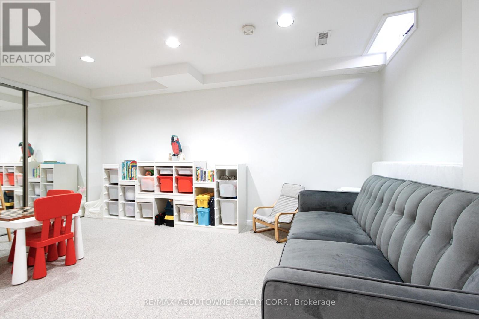 3845 Cedar Hedge Rise, Mississauga, Ontario  L5N 6X2 - Photo 27 - W12841434