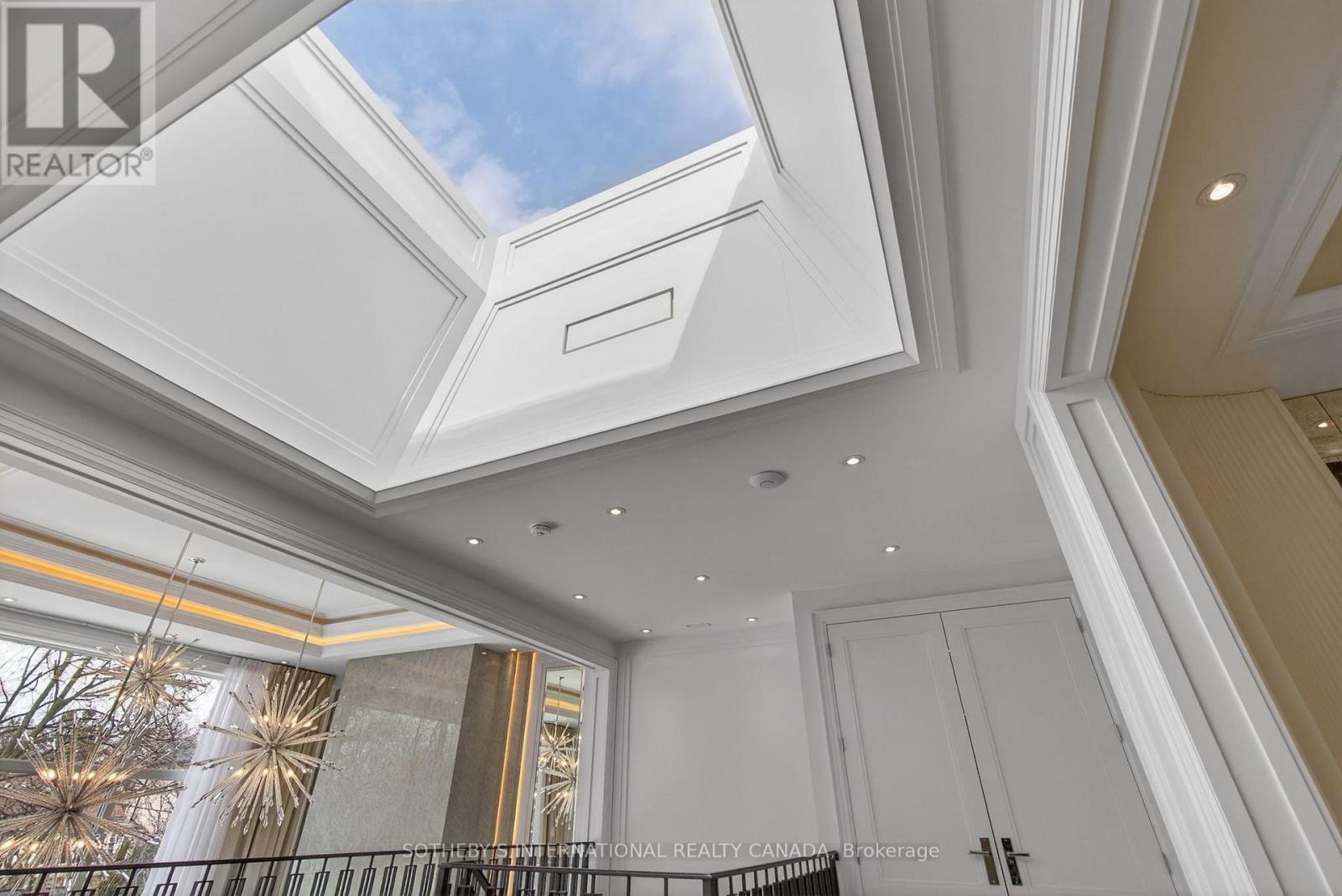 131 Mayfield Drive, Oakville (Cp College Park), Ontario  L6H 1K6 - Photo 25 - W12851454