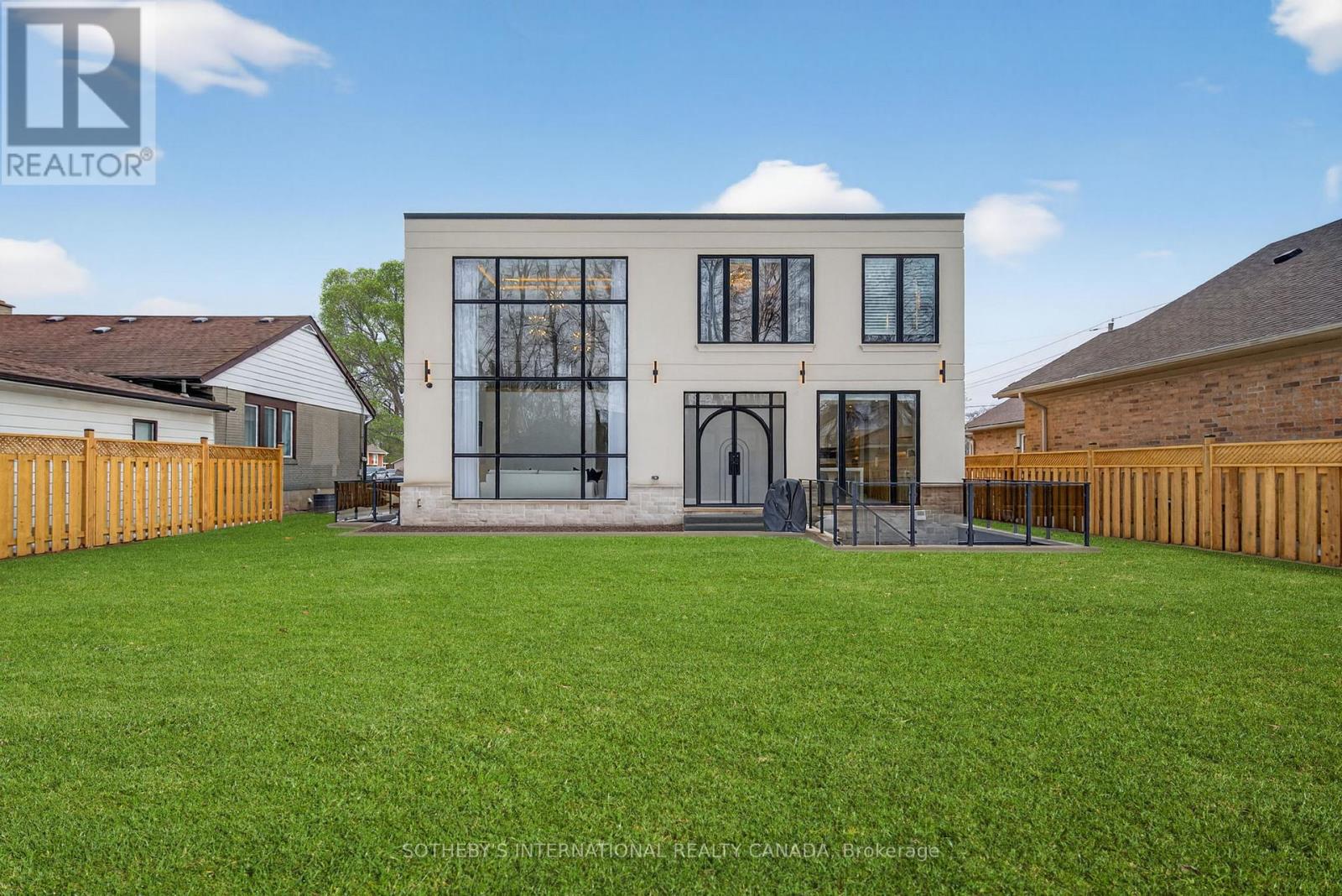 131 Mayfield Drive, Oakville (Cp College Park), Ontario  L6H 1K6 - Photo 48 - W12851454