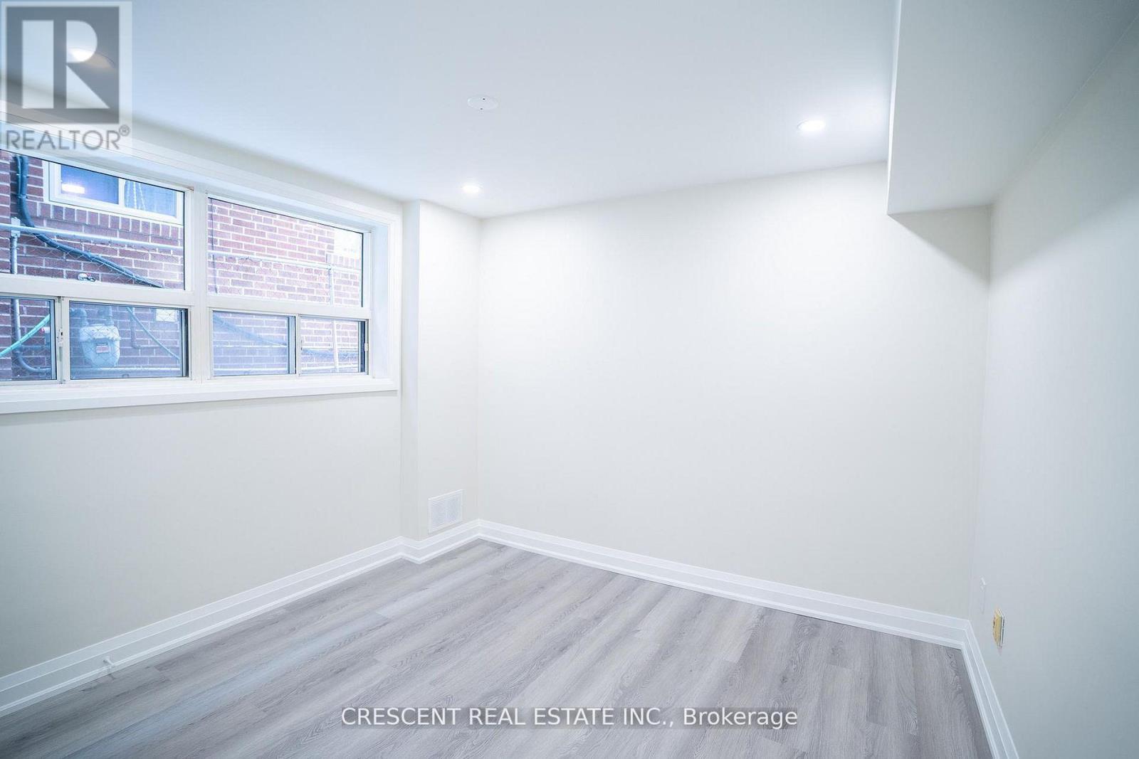 1 - 19 Queen Street W, Mississauga, Ontario  L5H 1L5 - Photo 6 - W12851508