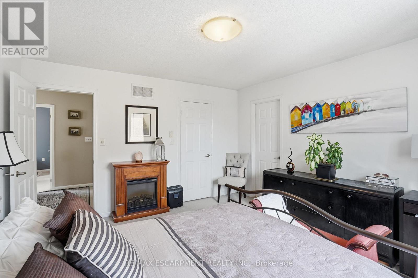 2505 Valleyridge Drive, Oakville, Ontario  L6M 5H3 - Photo 22 - W12851528