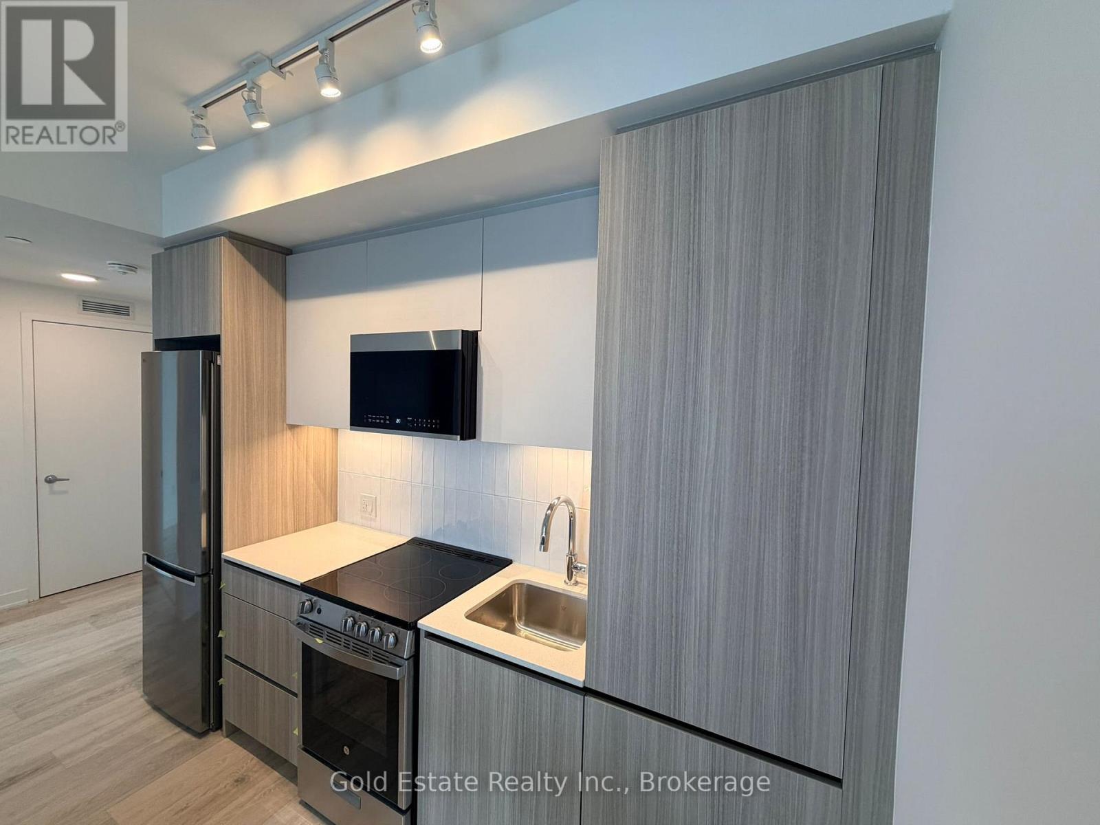 703 - 10 All Nations Drive, Brampton, Ontario  L7A 5M5 - Photo 34 - W12851586