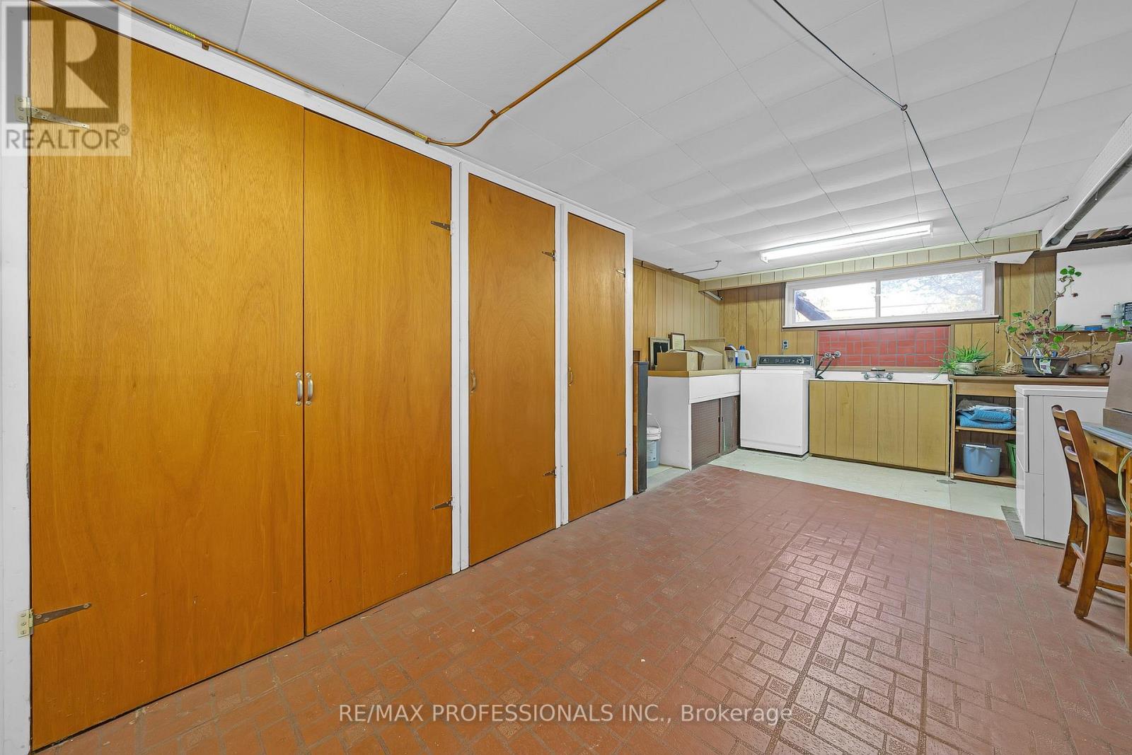 29 Tremont Road, Toronto, Ontario  M9B 3X3 - Photo 21 - W12851616