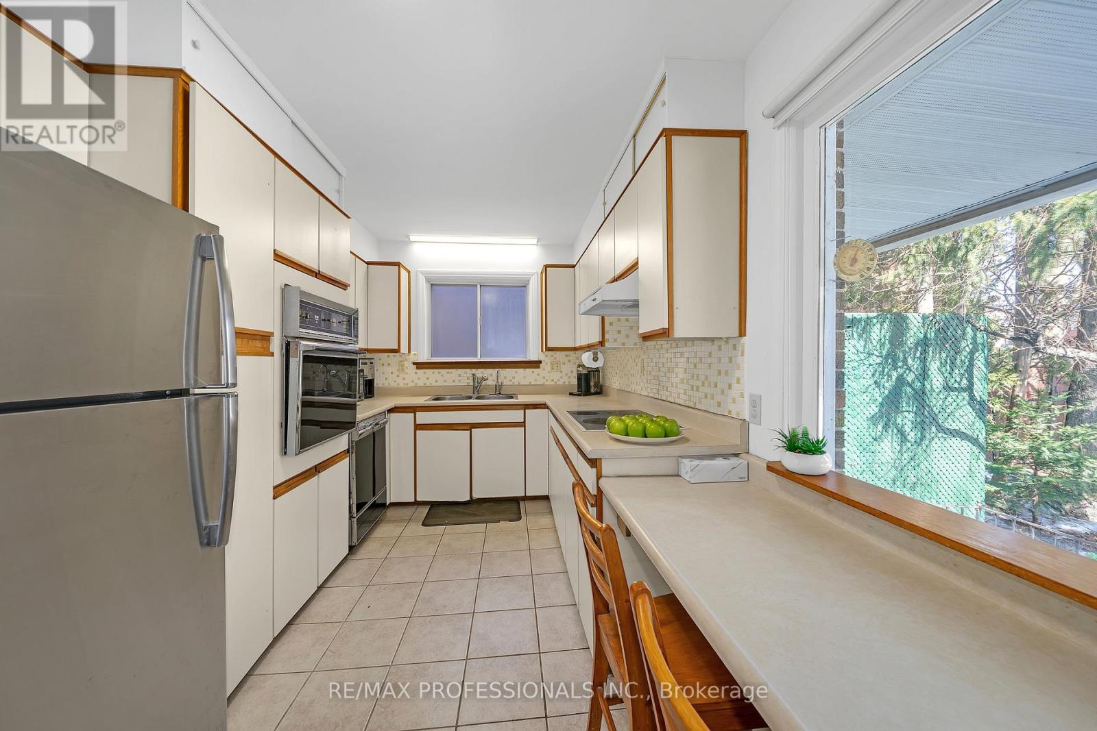 29 Tremont Road, Toronto, Ontario  M9B 3X3 - Photo 33 - W12851616