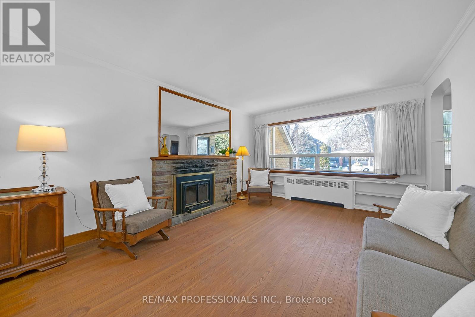 29 Tremont Road, Toronto, Ontario  M9B 3X3 - Photo 36 - W12851616