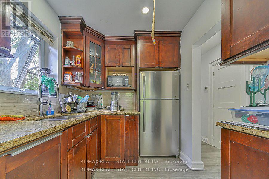 1292 Crossfield Bend, Mississauga, Ontario  L5G 3P4 - Photo 23 - W12851620