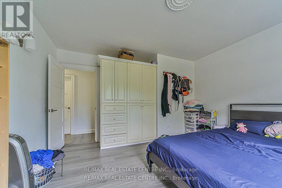 1292 Crossfield Bend, Mississauga, Ontario  L5G 3P4 - Photo 26 - W12851620