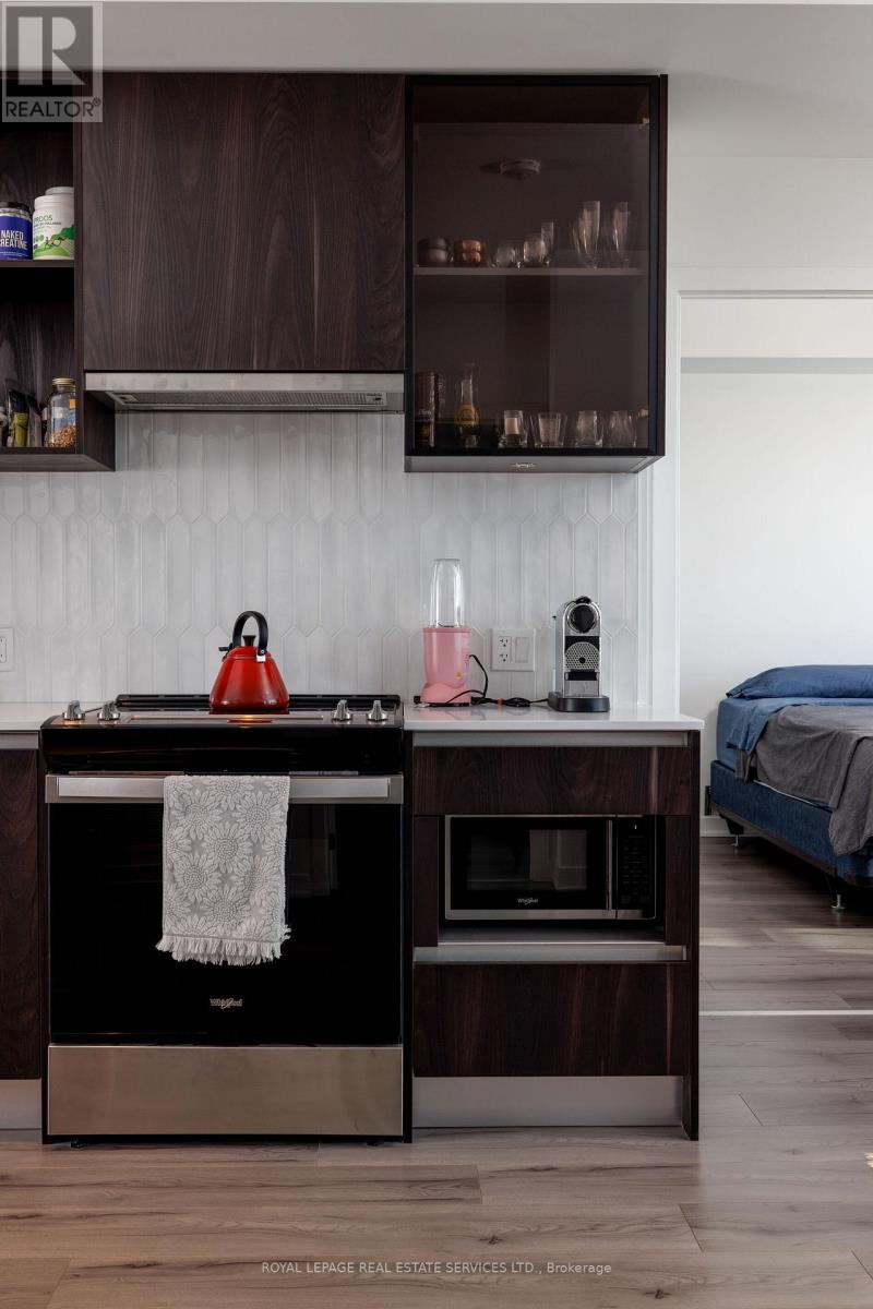 424 - 405 Dundas Street W, Oakville, Ontario  L6M 5P9 - Photo 16 - W12851628