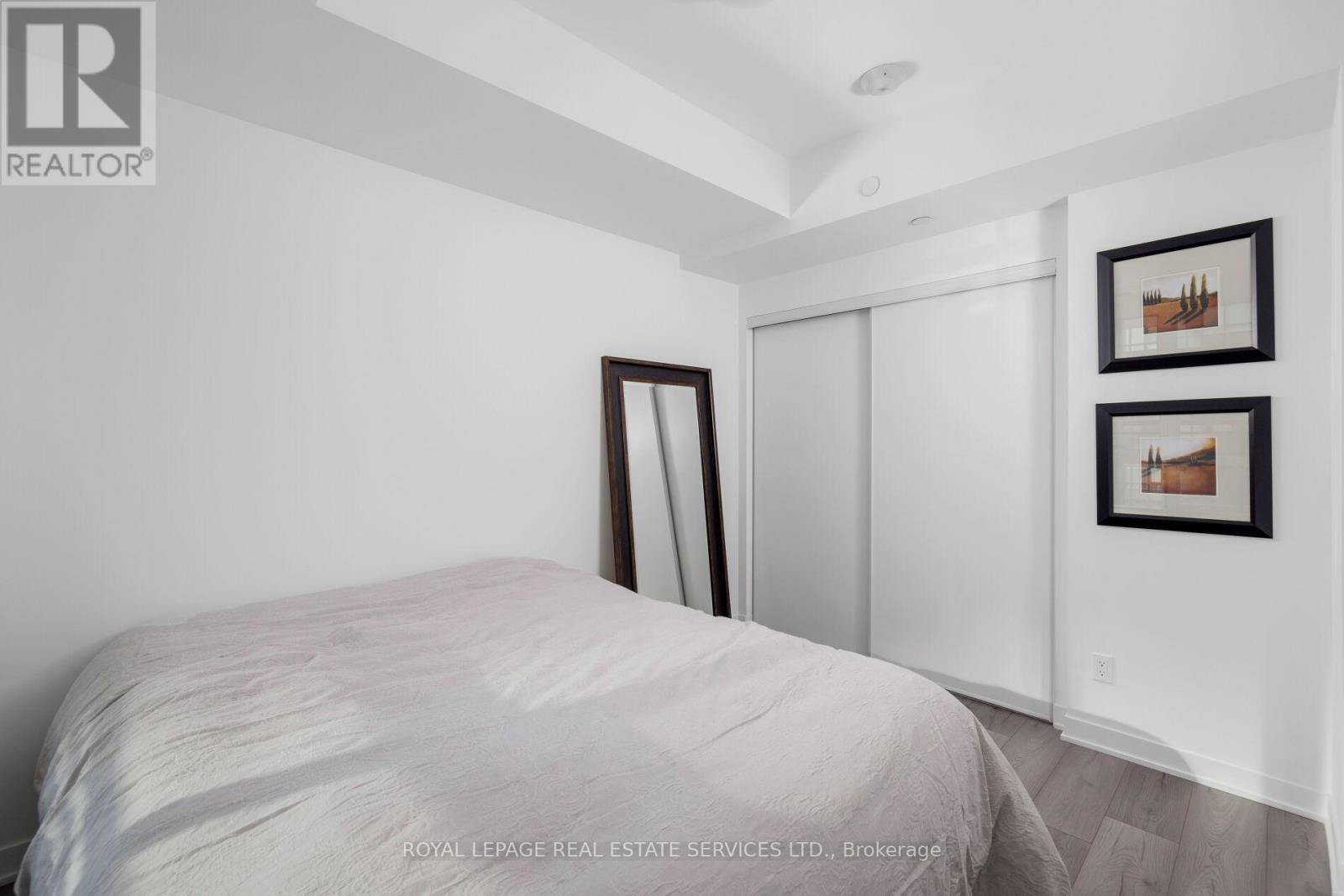 424 - 405 Dundas Street W, Oakville, Ontario  L6M 5P9 - Photo 26 - W12851628