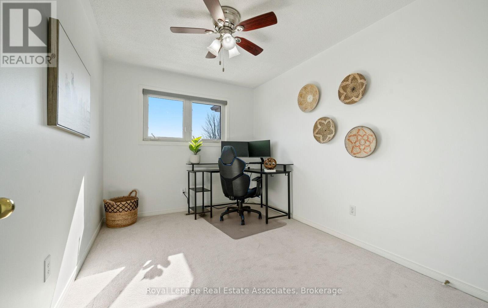 144 Genesee Drive, Oakville, Ontario  L6H 5Y9 - Photo 21 - W12851668