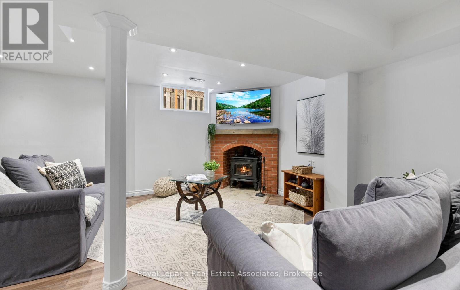 144 Genesee Drive, Oakville, Ontario  L6H 5Y9 - Photo 28 - W12851668