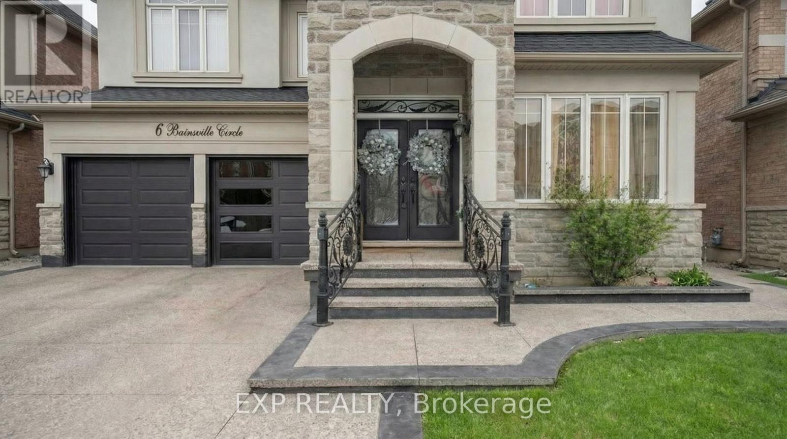 6 Bainsville Circle, Brampton, Ontario  L6P 3A5 - Photo 3 - W12851684