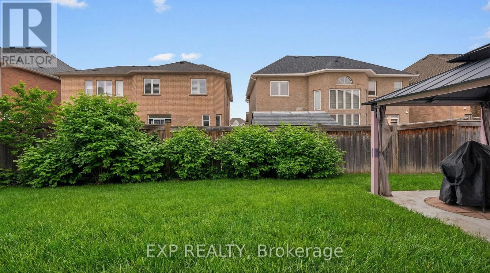6 Bainsville Circle, Brampton, Ontario  L6P 3A5 - Photo 49 - W12851684