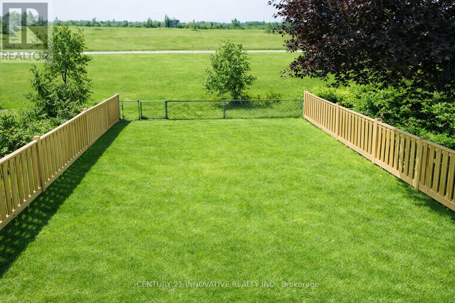 23 Northgate Boulevard, Brampton, Ontario  L6S 4G6 - Photo 4 - W12851718