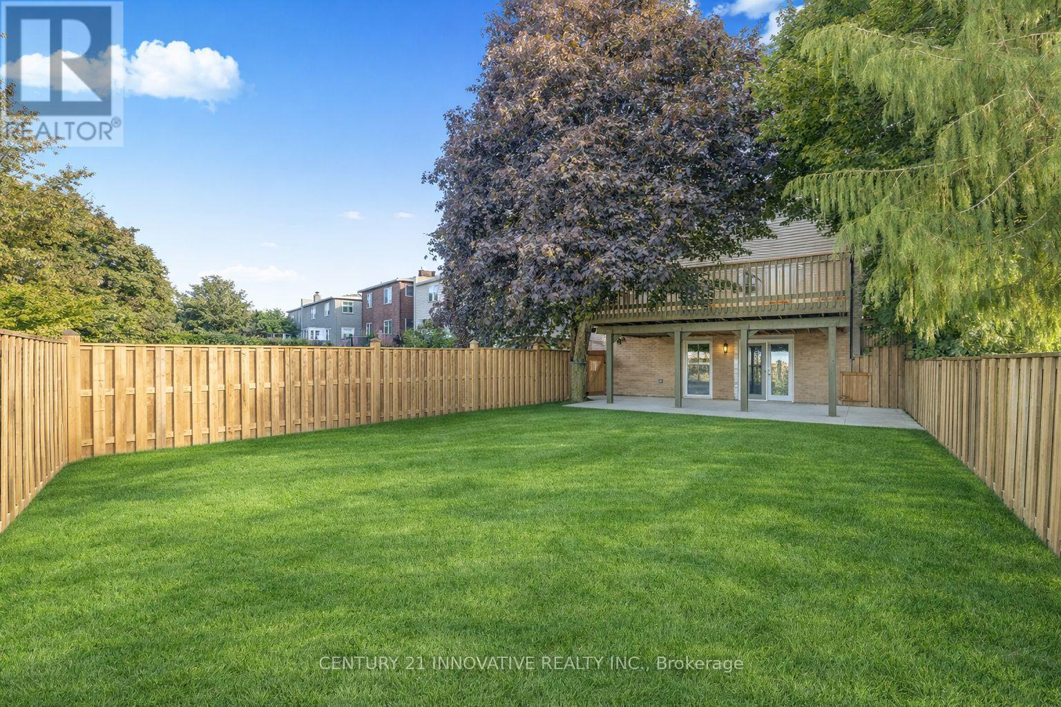 23 Northgate Boulevard, Brampton, Ontario  L6S 4G6 - Photo 5 - W12851718