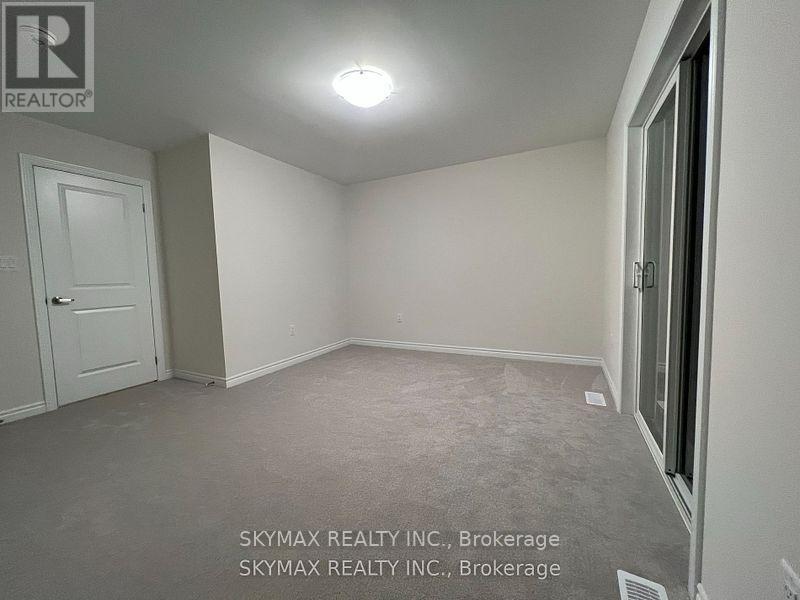 96 Halliford Place, Brampton, Ontario  L6P 4N6 - Photo 10 - W12851722