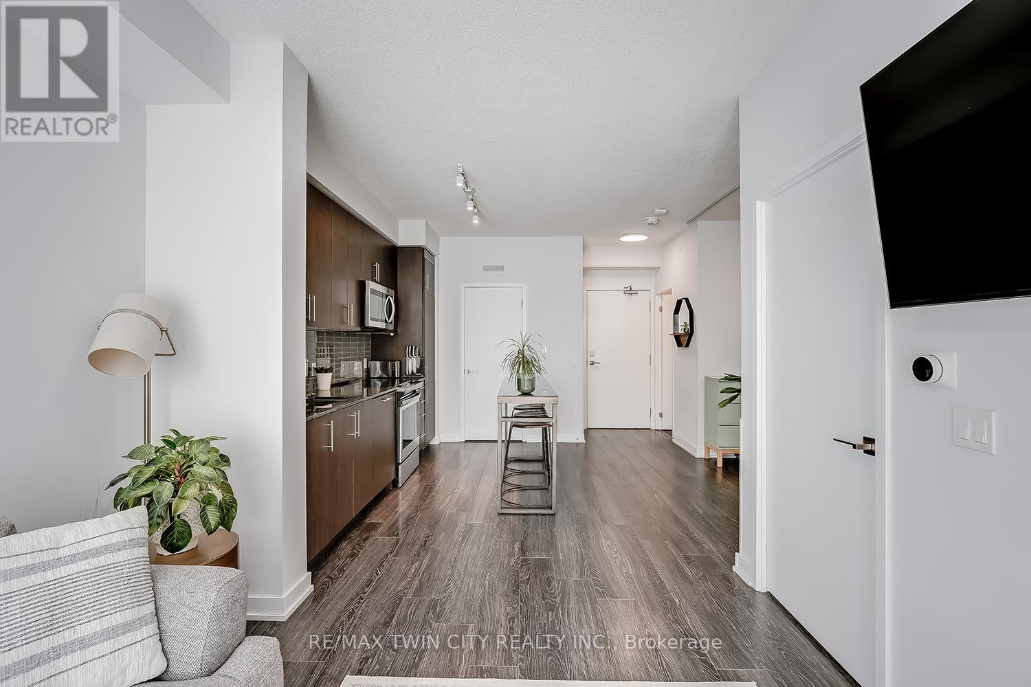 1808 - 4085 Parkside Village Drive, Mississauga, Ontario  L5B 0K9 - Photo 18 - W12851742