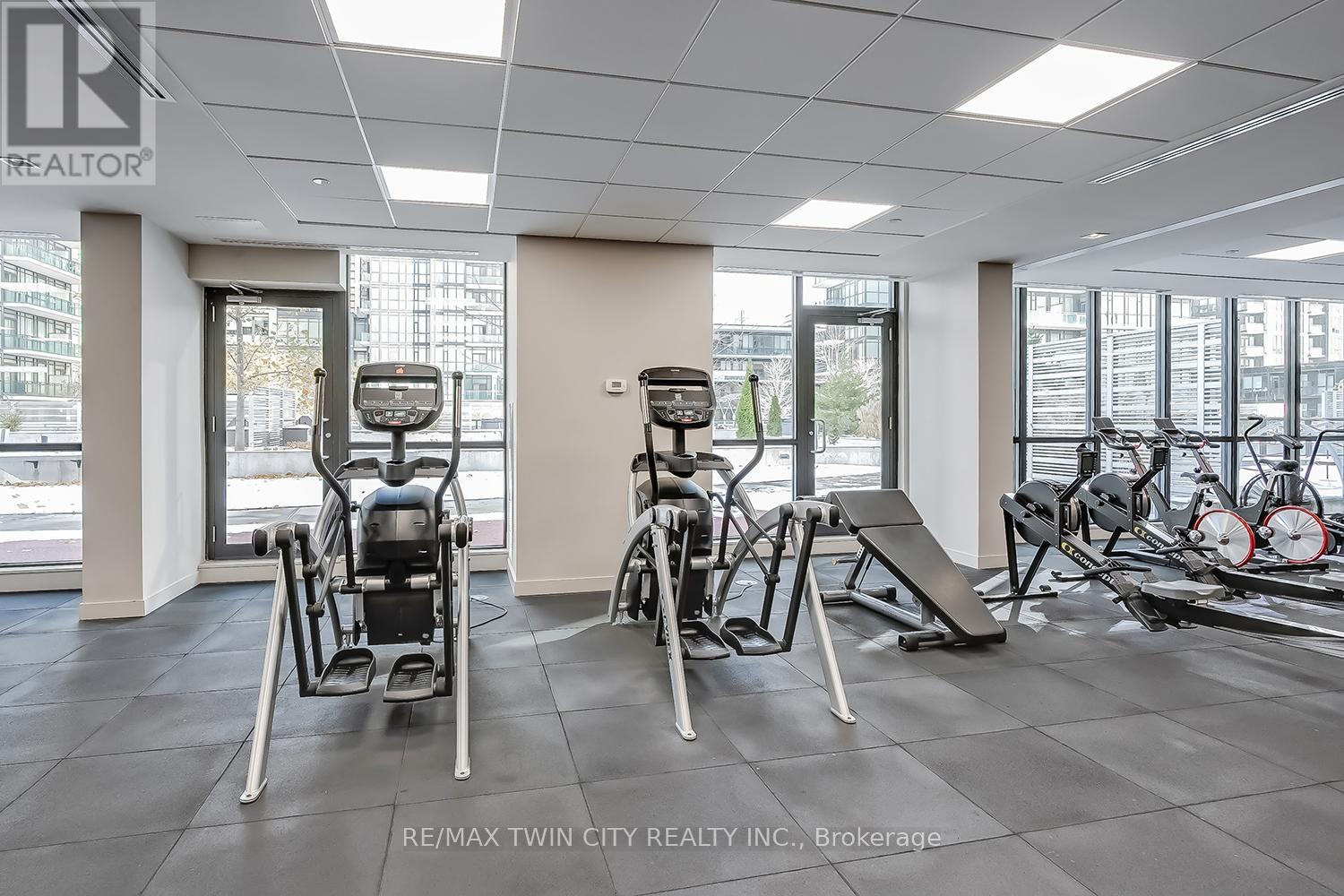 1808 - 4085 Parkside Village Drive, Mississauga, Ontario  L5B 0K9 - Photo 27 - W12851742