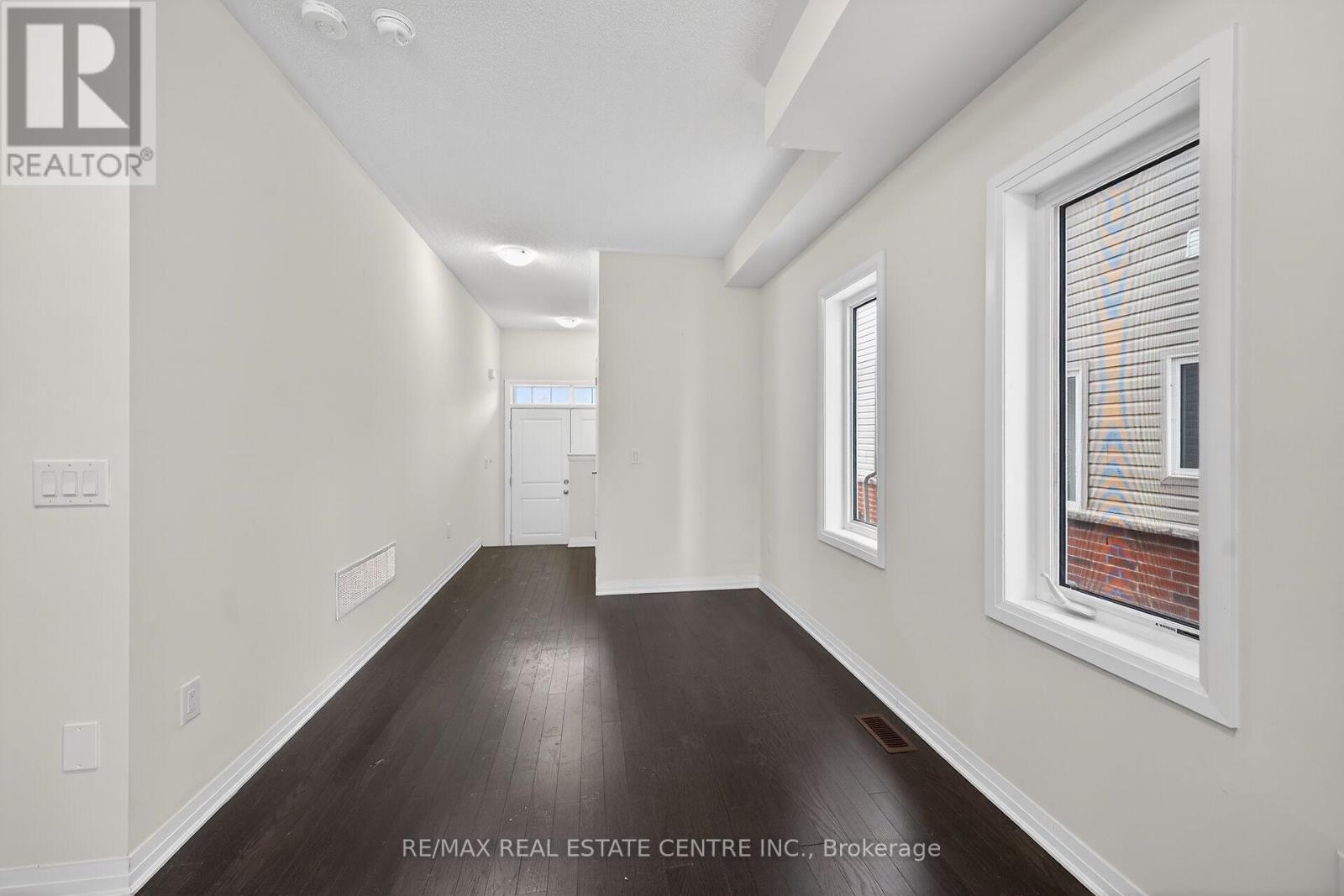 4030 Fracchioni Drive, Lincoln, Ontario  L3J 0R8 - Photo 10 - X12851458