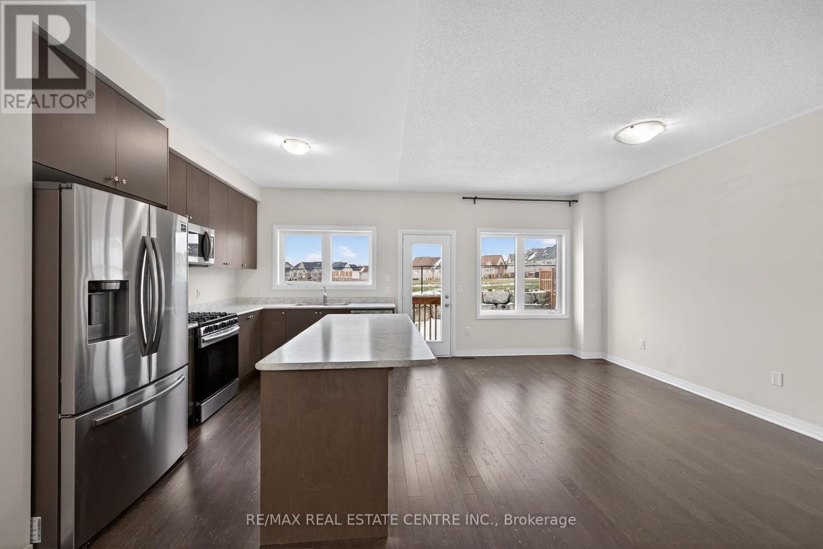 4030 Fracchioni Drive, Lincoln, Ontario  L3J 0R8 - Photo 13 - X12851458