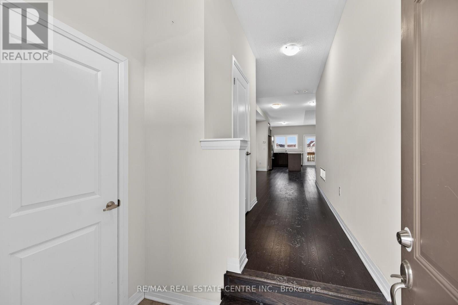 4030 Fracchioni Drive, Lincoln, Ontario  L3J 0R8 - Photo 5 - X12851458