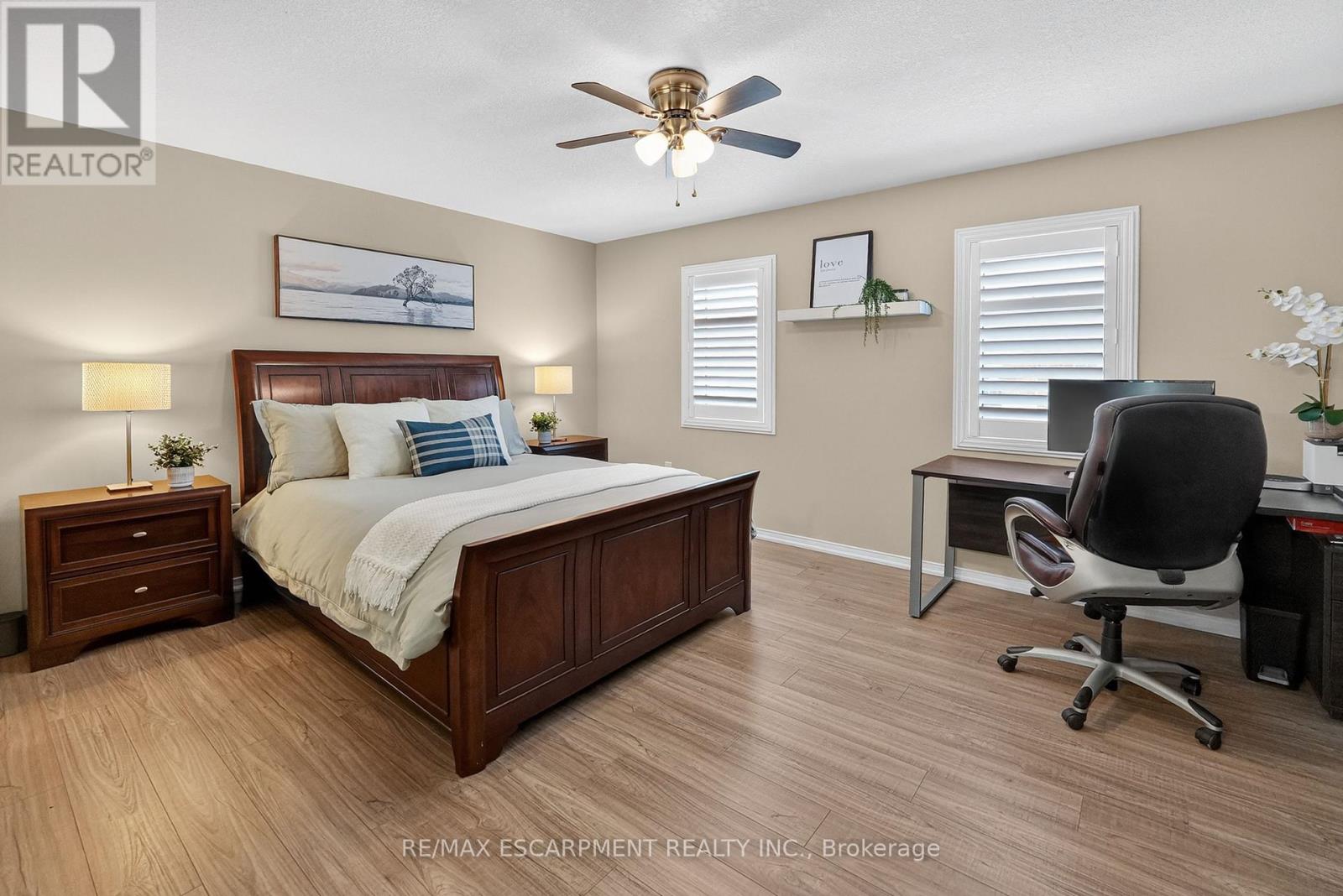 5048 Serena Drive, Lincoln, Ontario  L3J 1W3 - Photo 18 - X12851480