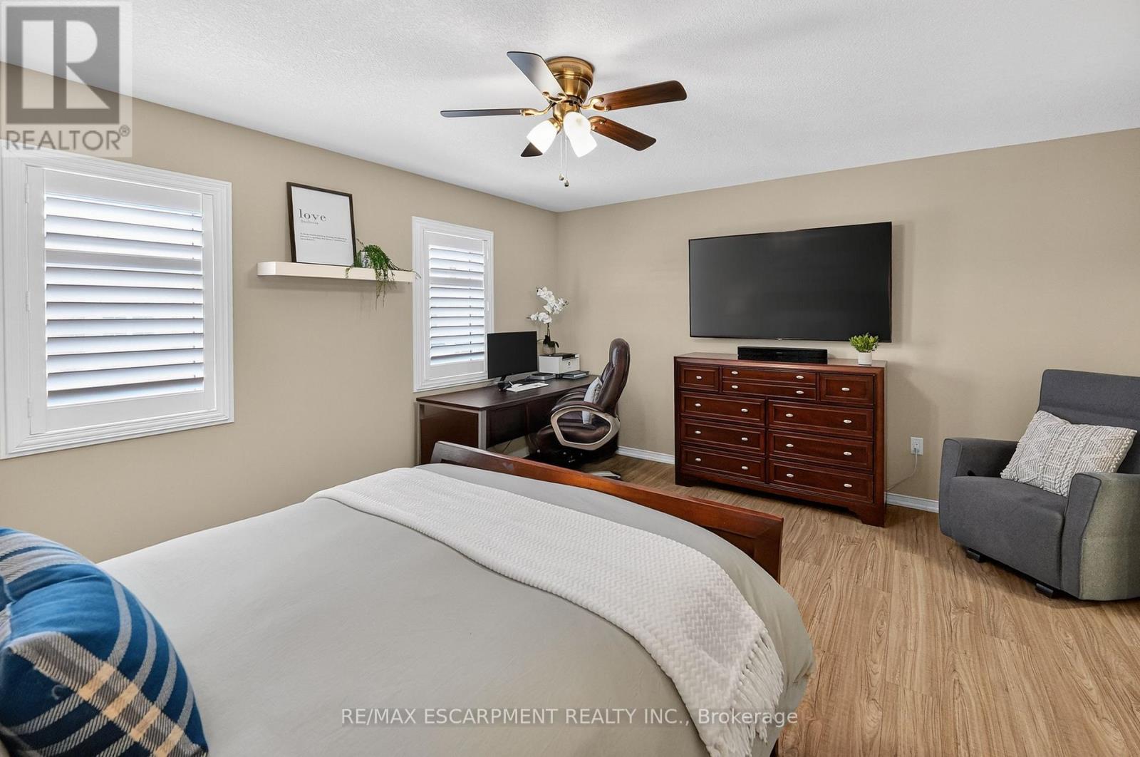 5048 Serena Drive, Lincoln, Ontario  L3J 1W3 - Photo 19 - X12851480